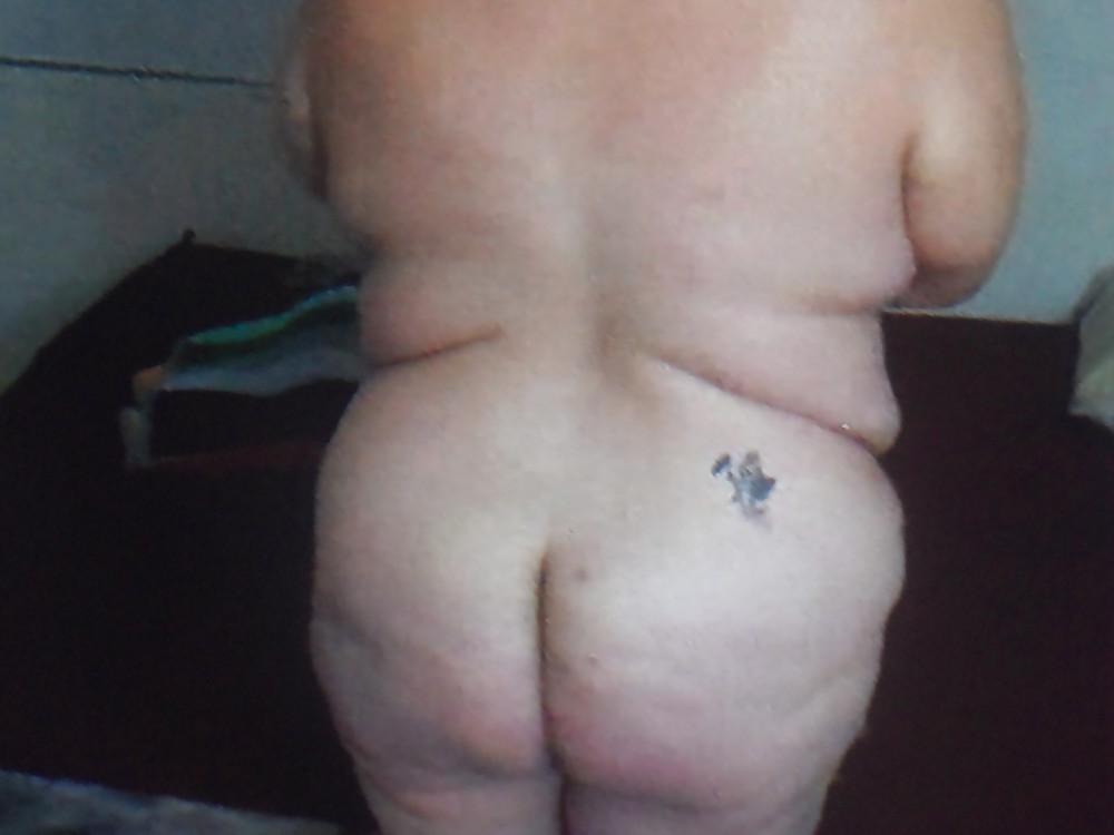 10P Thick white anal sex queen friend photos 14