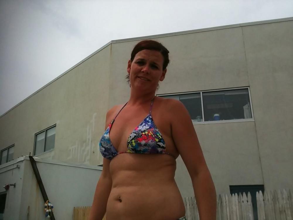 8P Nice Milf at Home