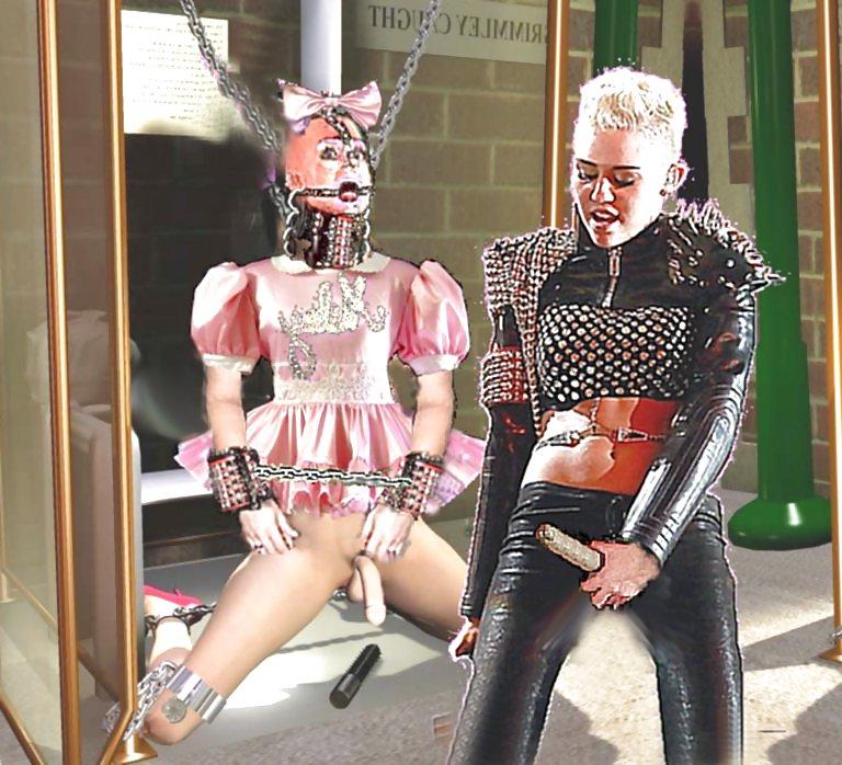 25P Miley and Antoniette Femdoms with Slaves 