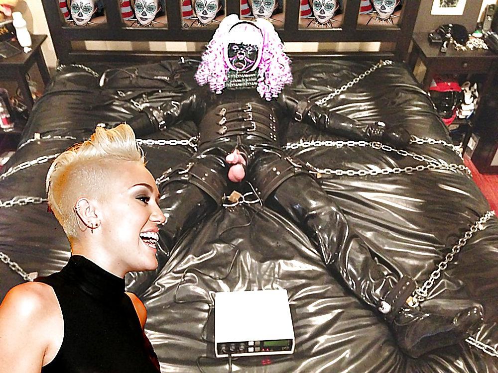 25P Miley and Antoniette Femdoms with Slaves 