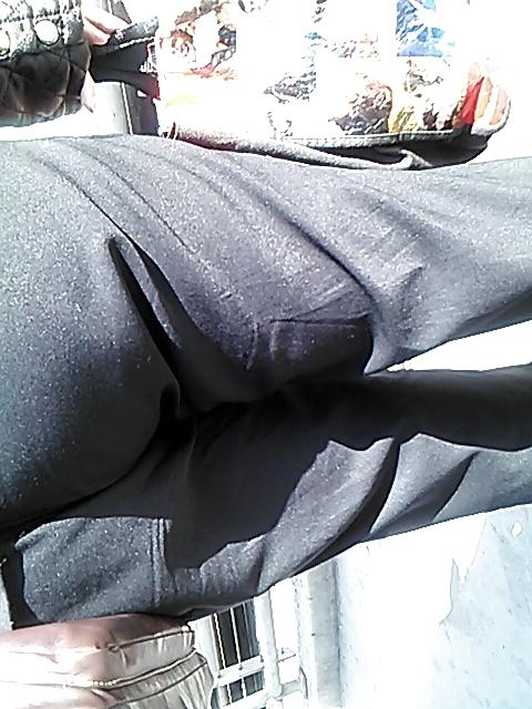 25P Voyeur 3 - almost an upskirt...