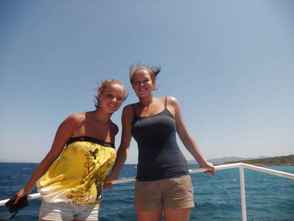 17P Teenager im Urlaub
