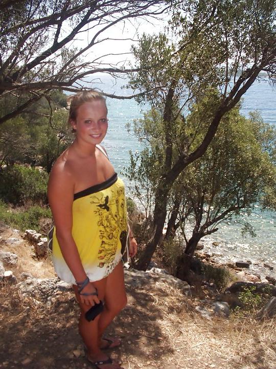 17P Teenager im Urlaub