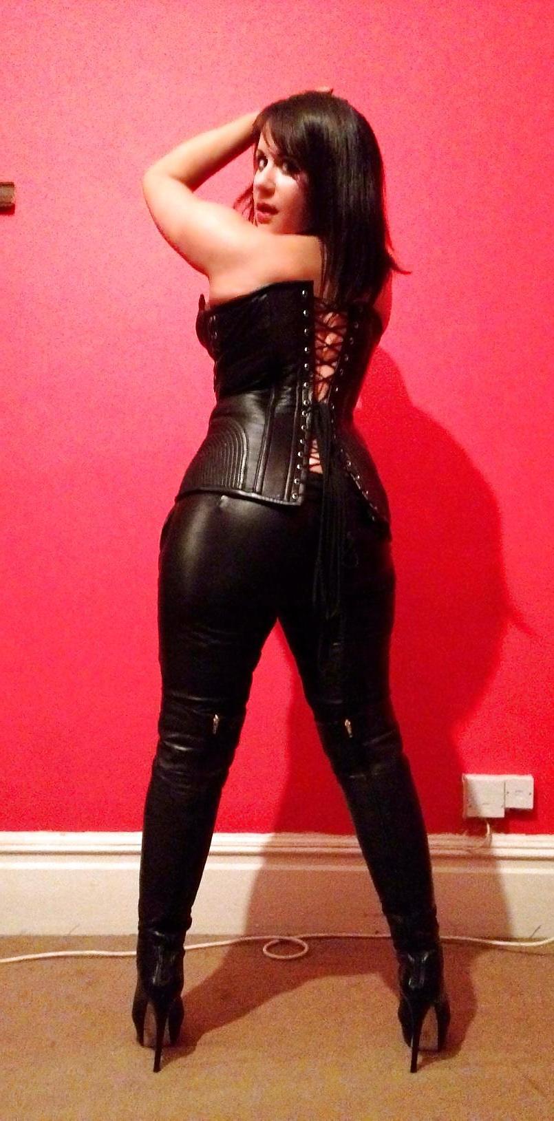 25P Mistress R'eal 2