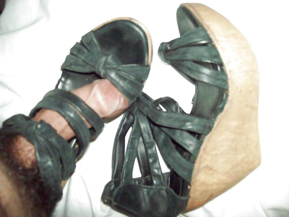 25P Friend Shoes