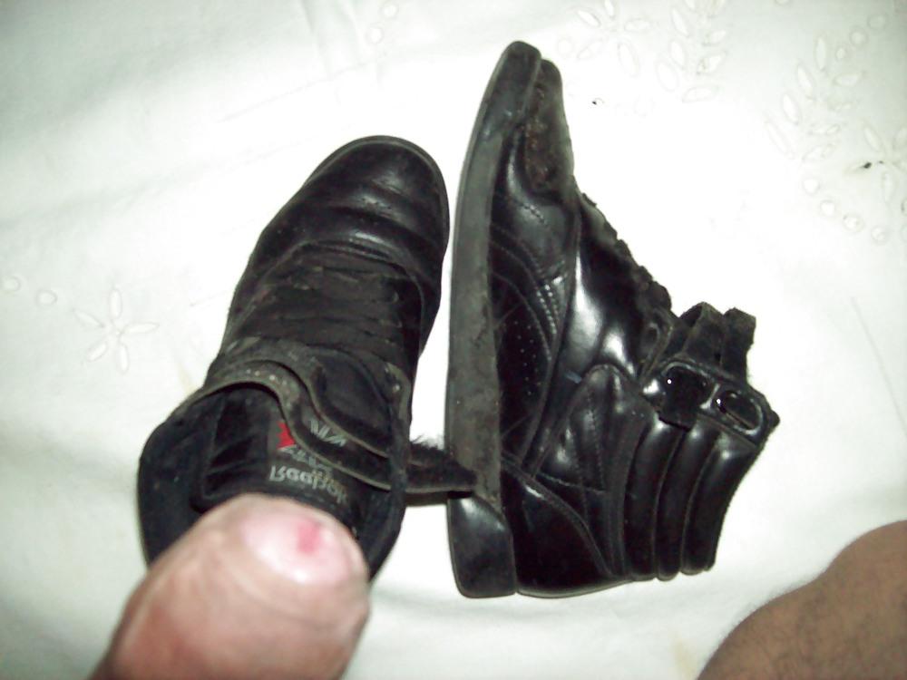 25P Friend Shoes
