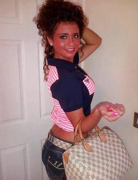 22P Are you girls from Ireland? because my penis is Dublin