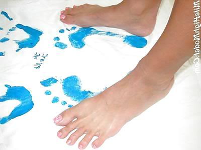 25P Mikayla Miles, big & sexy feet