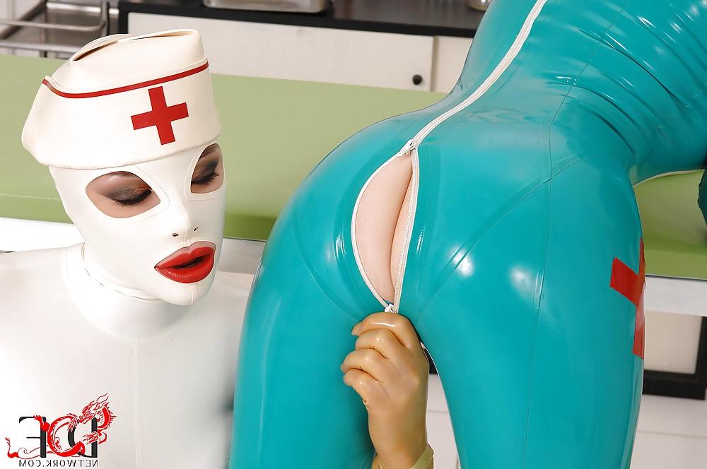 25P Sexy latex nurses  