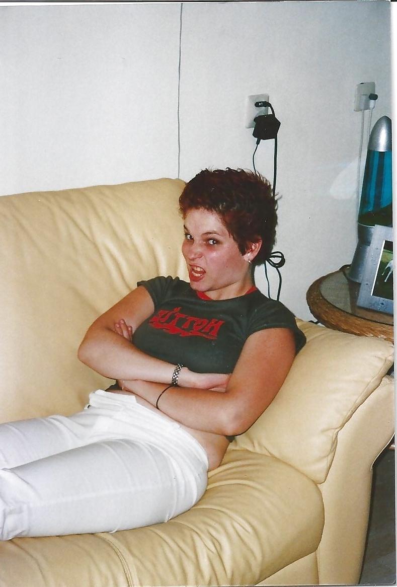 17P Dutch Anette with sister and friends. how to fuck?