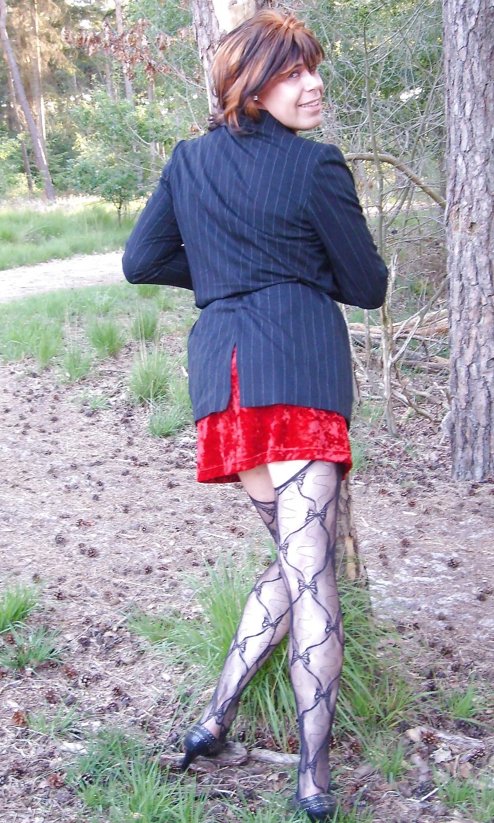 5P First posing and then sucking my friend Rob in the forrest