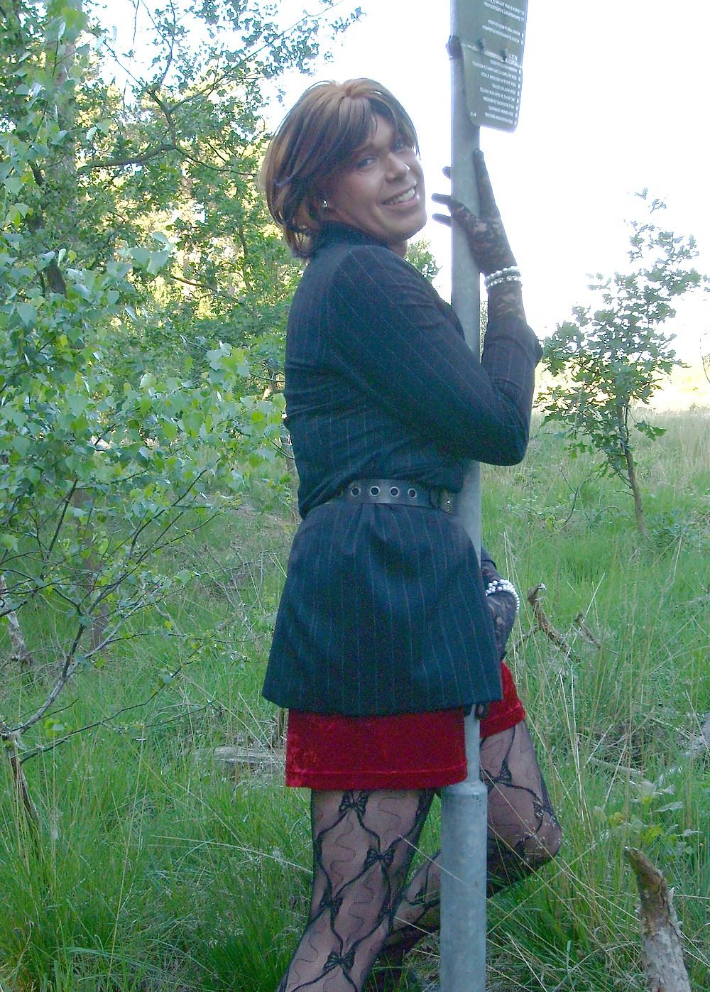 5P First posing and then sucking my friend Rob in the forrest