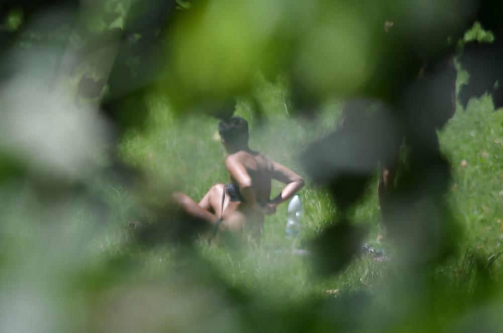 21P Milf sunbathe in the park