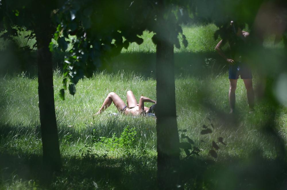 21P Milf sunbathe in the park