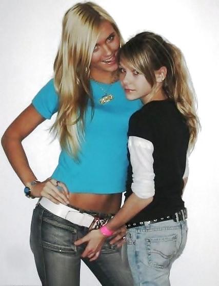 12P Sapphic Lovers 3