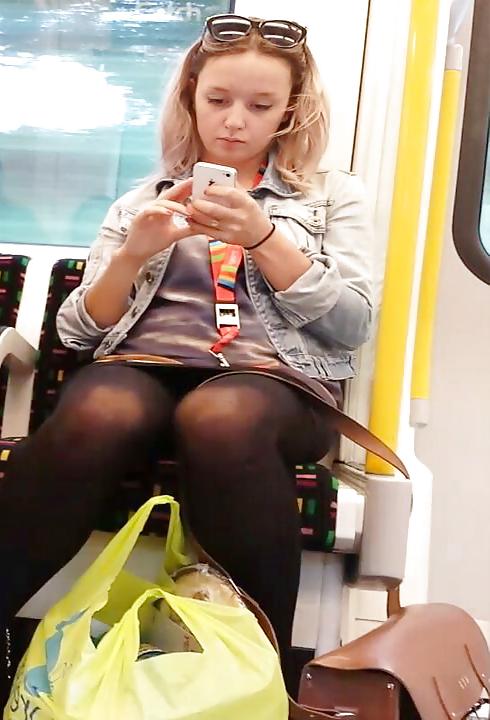 11P Upskirt Underground