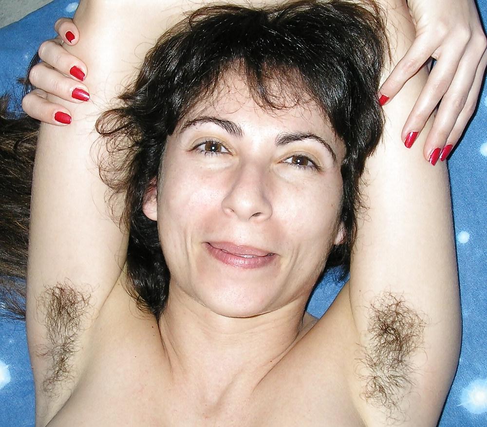 10P Hairy armpits - pits 01 - Love is in the hair