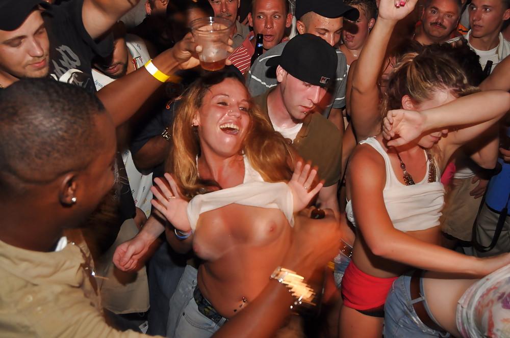 24P Flashing in the crowd