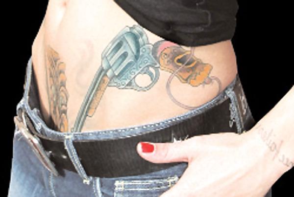 15P Lina van de Mars  TATTTOO-QUEEN