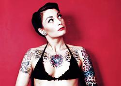 15P Lina van de Mars  TATTTOO-QUEEN