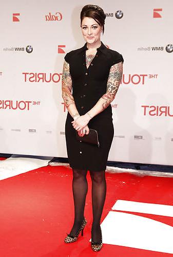 15P Lina van de Mars  TATTTOO-QUEEN