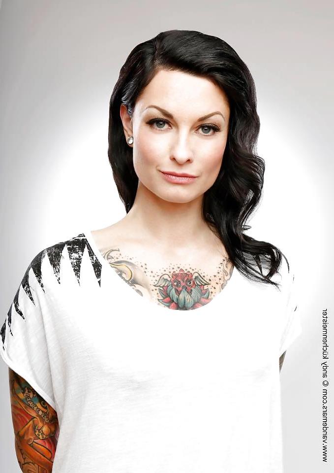 15P Lina van de Mars  TATTTOO-QUEEN
