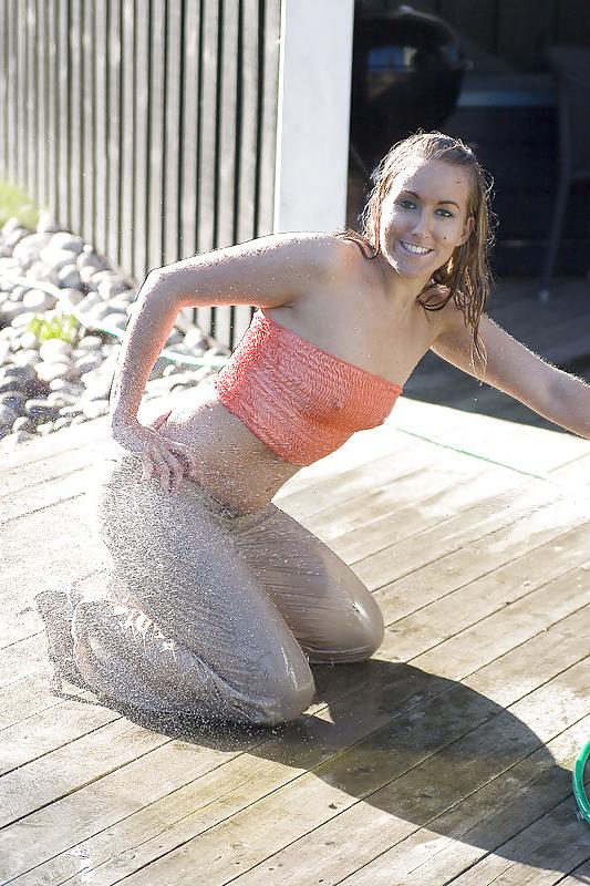 25P The Ultimate Wetlook Gallery