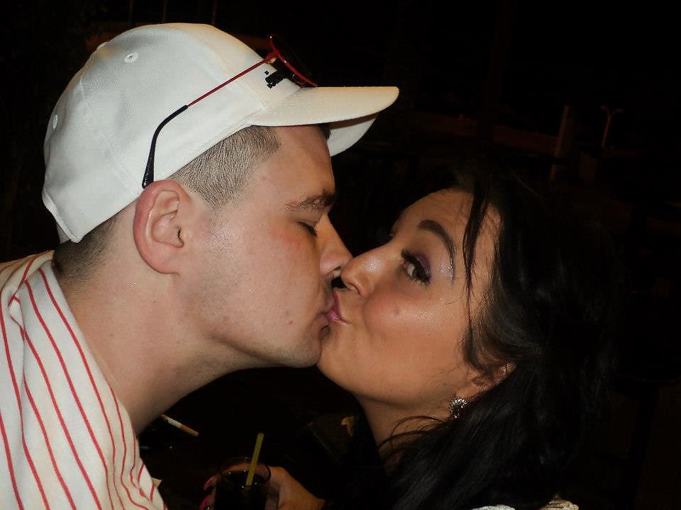 22P Hot Irish chick on holiday....please comment