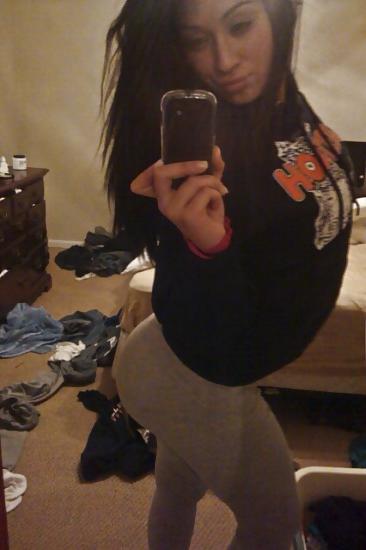 22P Latina with amazing body