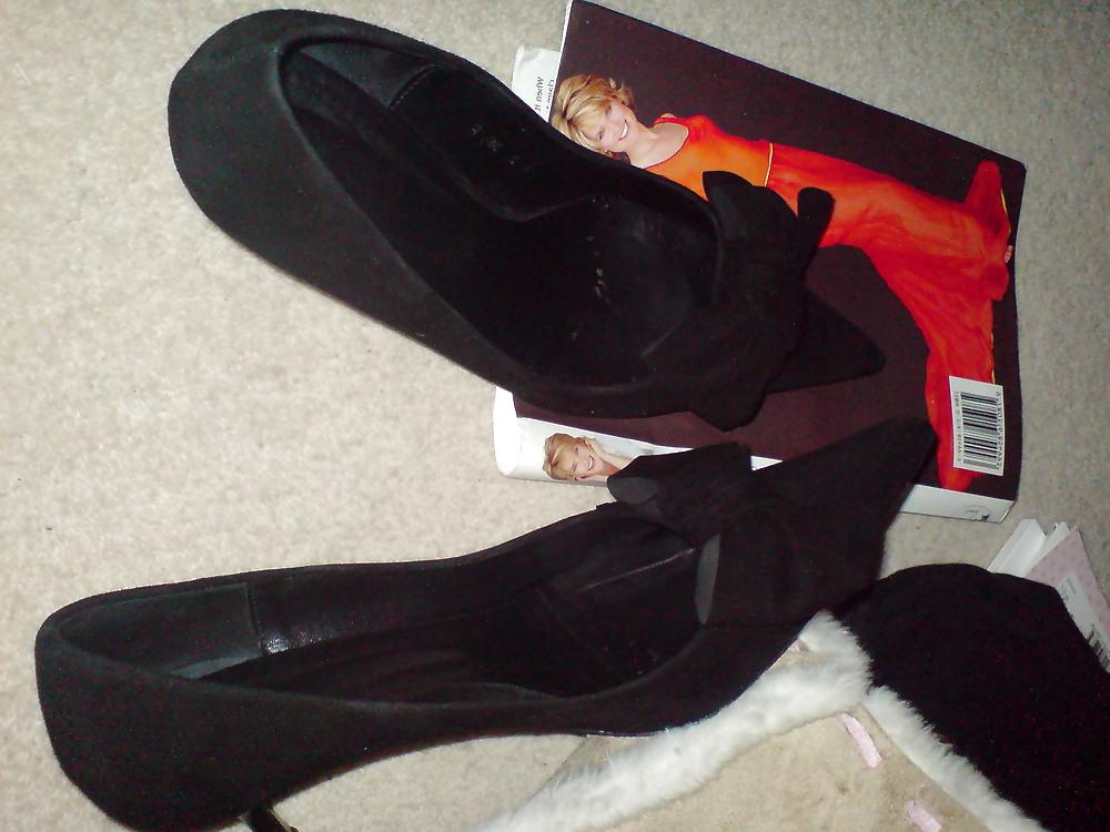 21P Friend with benefits and suede shoes