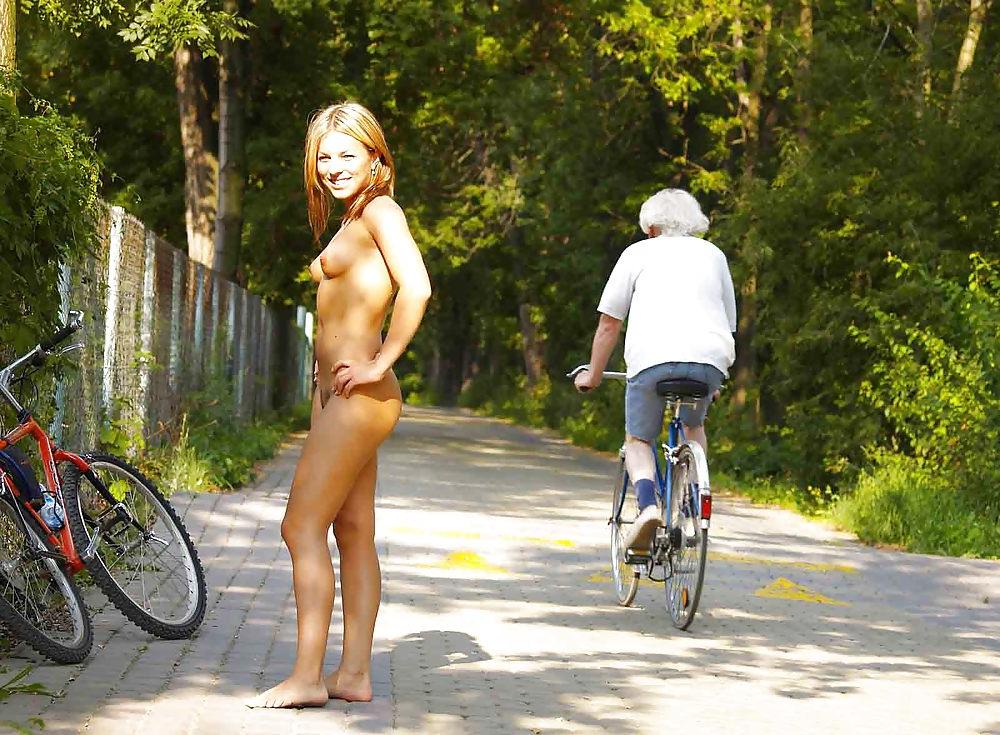 25P Shameless and naked on the street