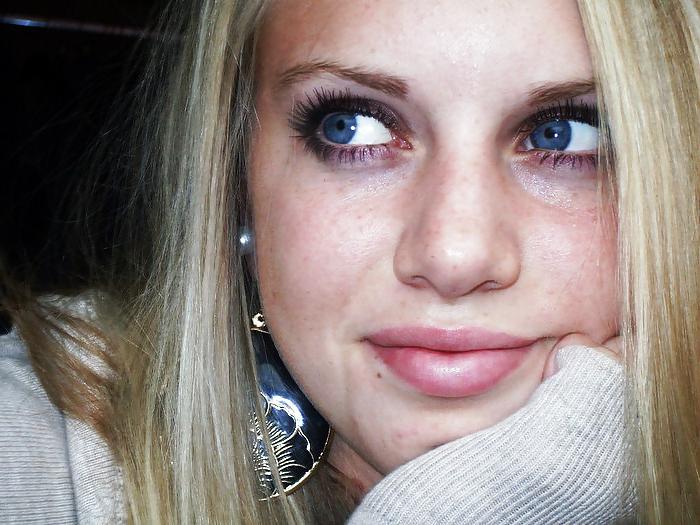 25P Dutch slut 25
