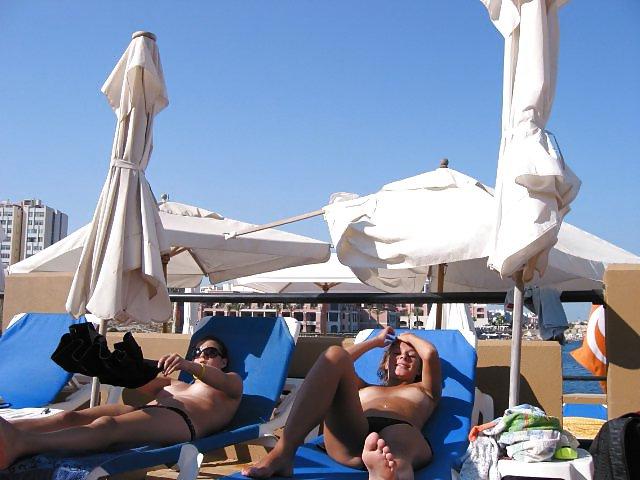 25P Marlo on holiday