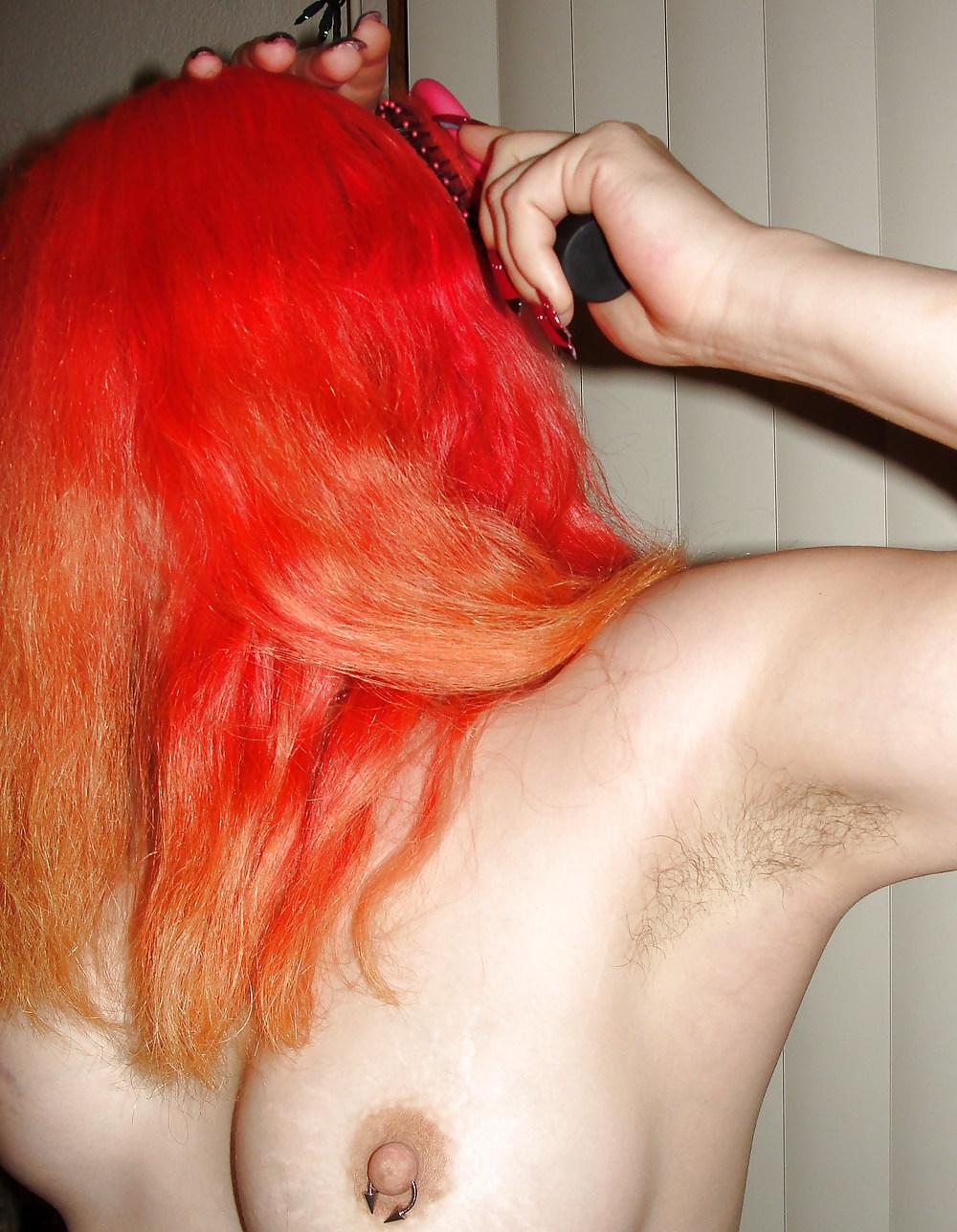 13P Things in hair for sale