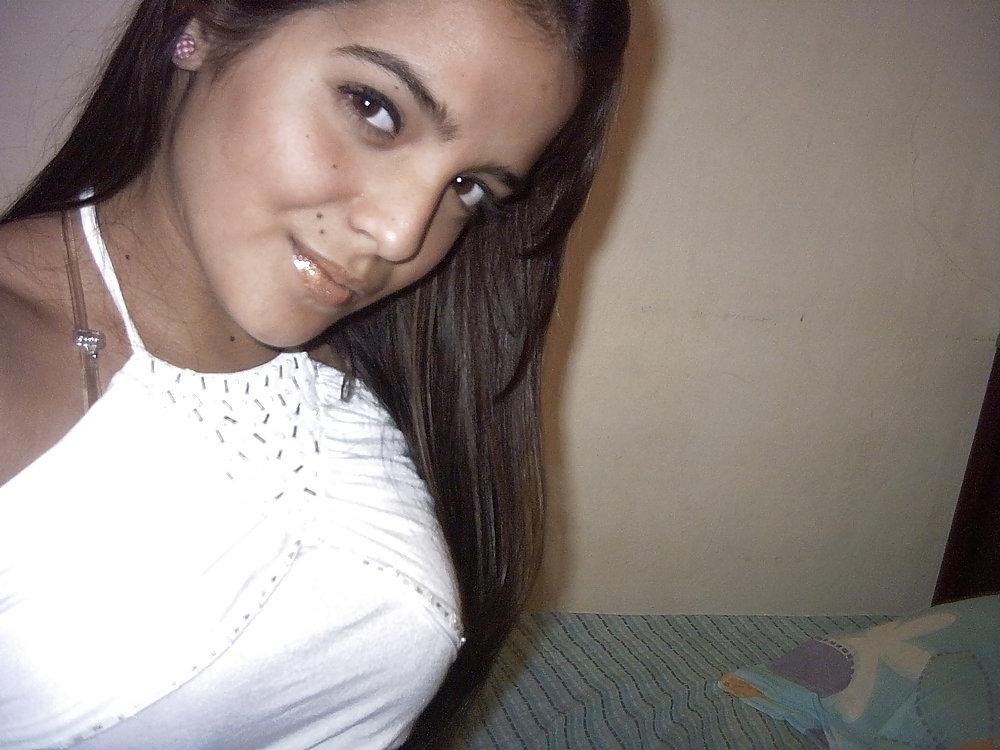 25P Latina with body