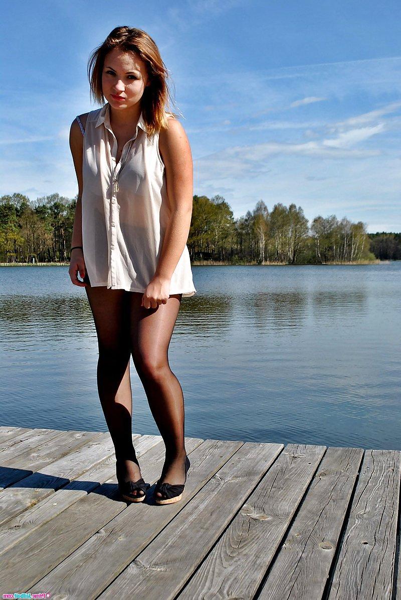 25P Young pantyhose stockings flats shoes high heels
