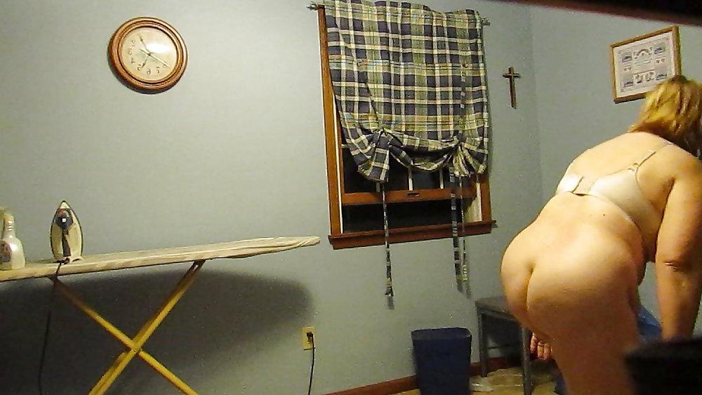 23P Wife candids
