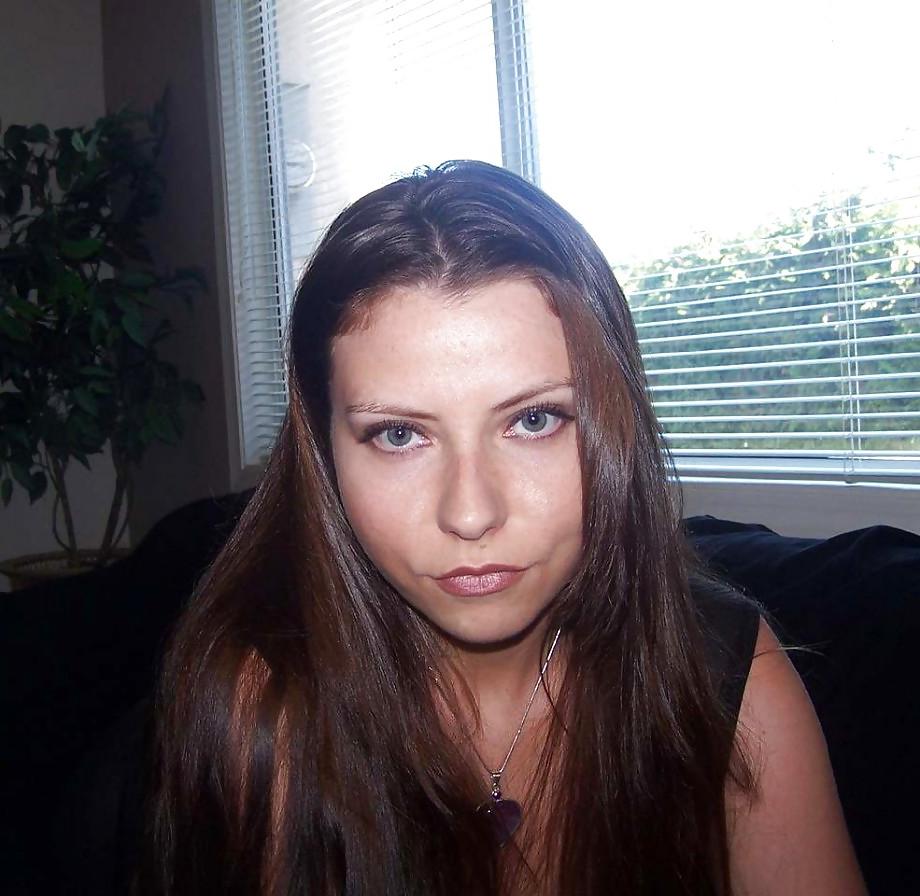 25P CANADIAN GIRLFRIEND II