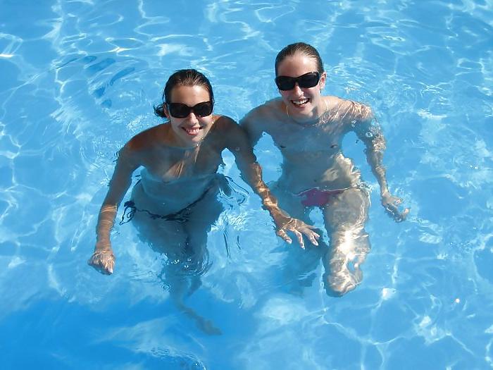 25P Hot teens on holiday