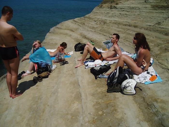 25P Hot teens on holiday