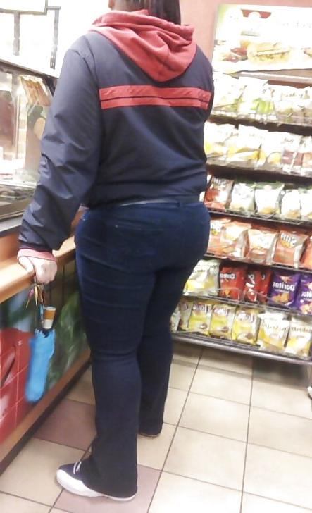 5P Candid asses 