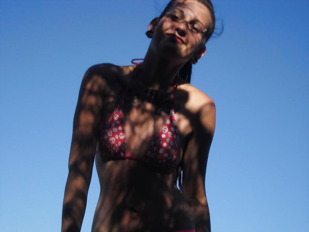 25P Rasta teen holiday tits