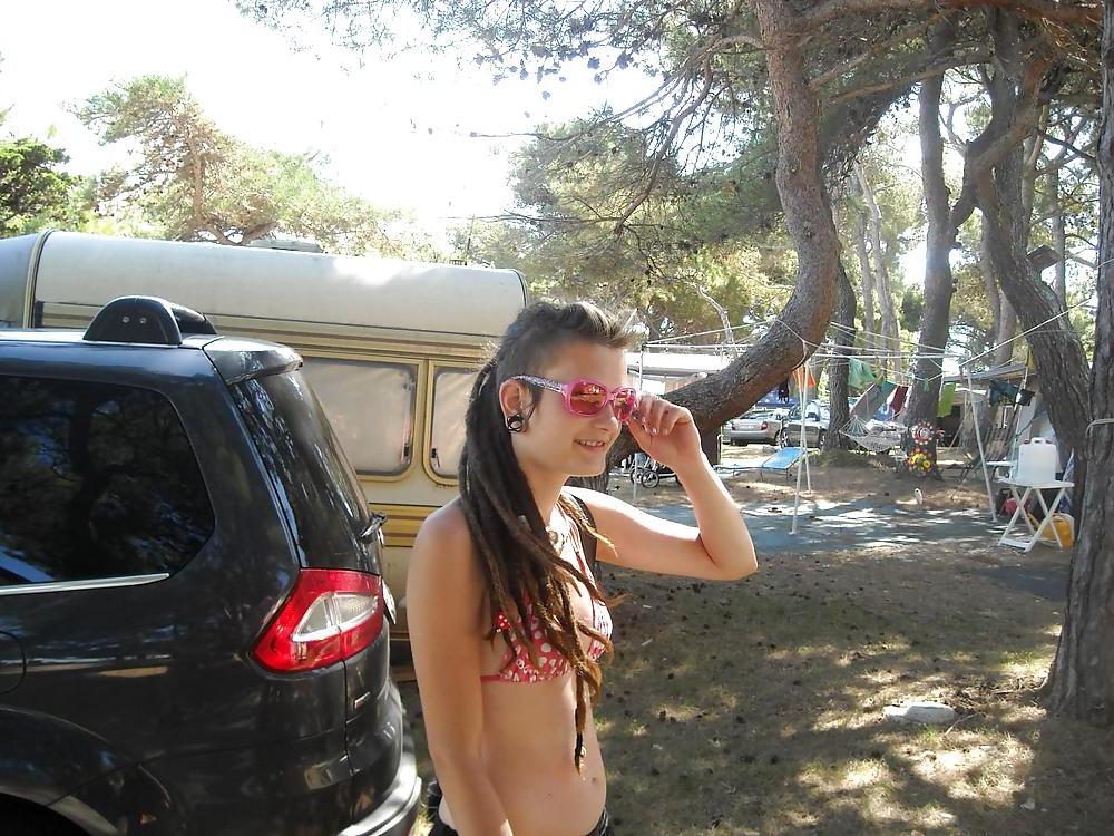 25P Rasta teen holiday tits