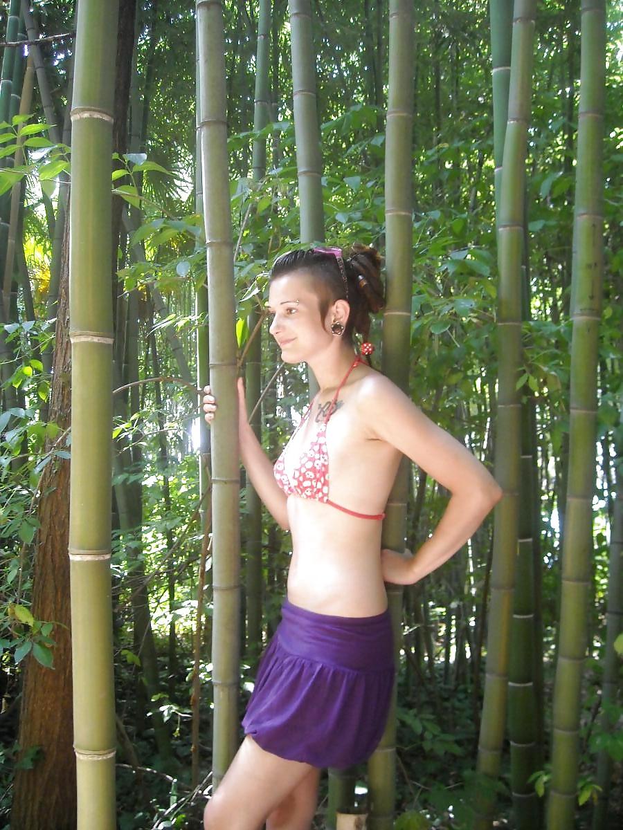 25P Rasta teen holiday tits