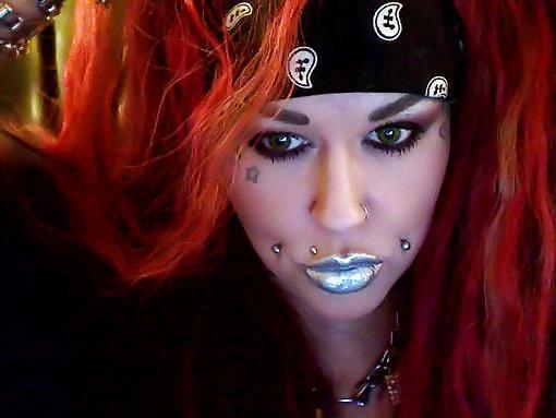 25P Heavy makeup and long nails