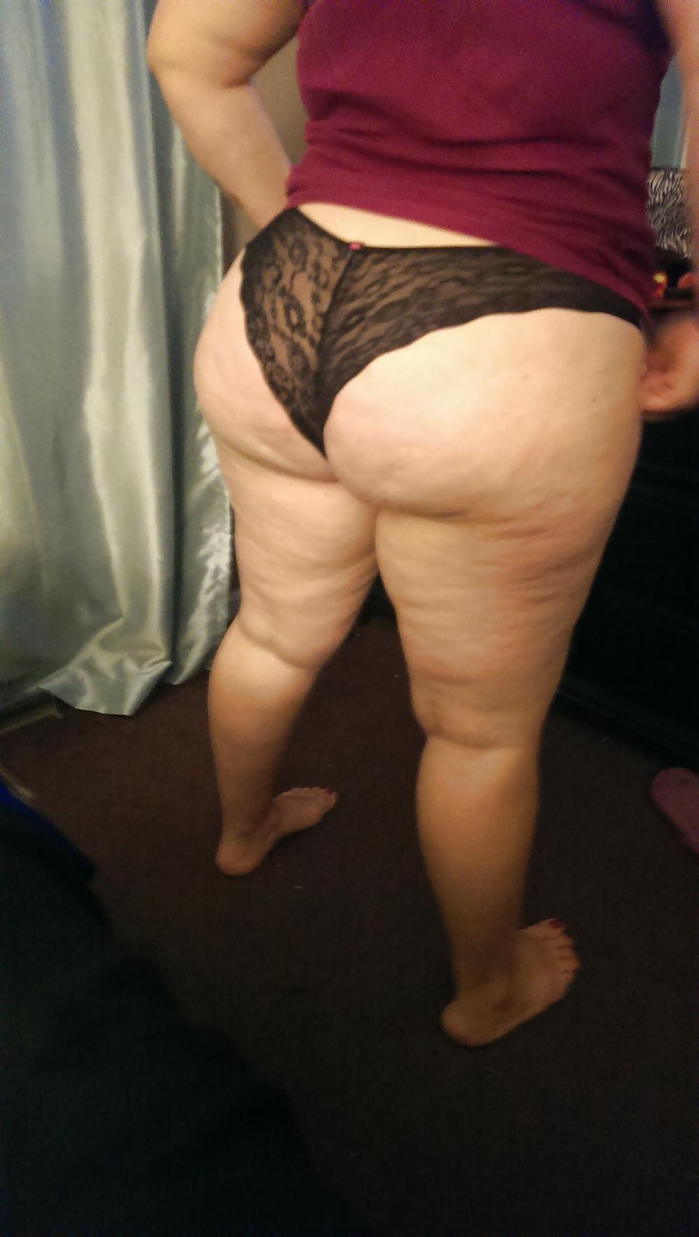 13P Pawg in new thong