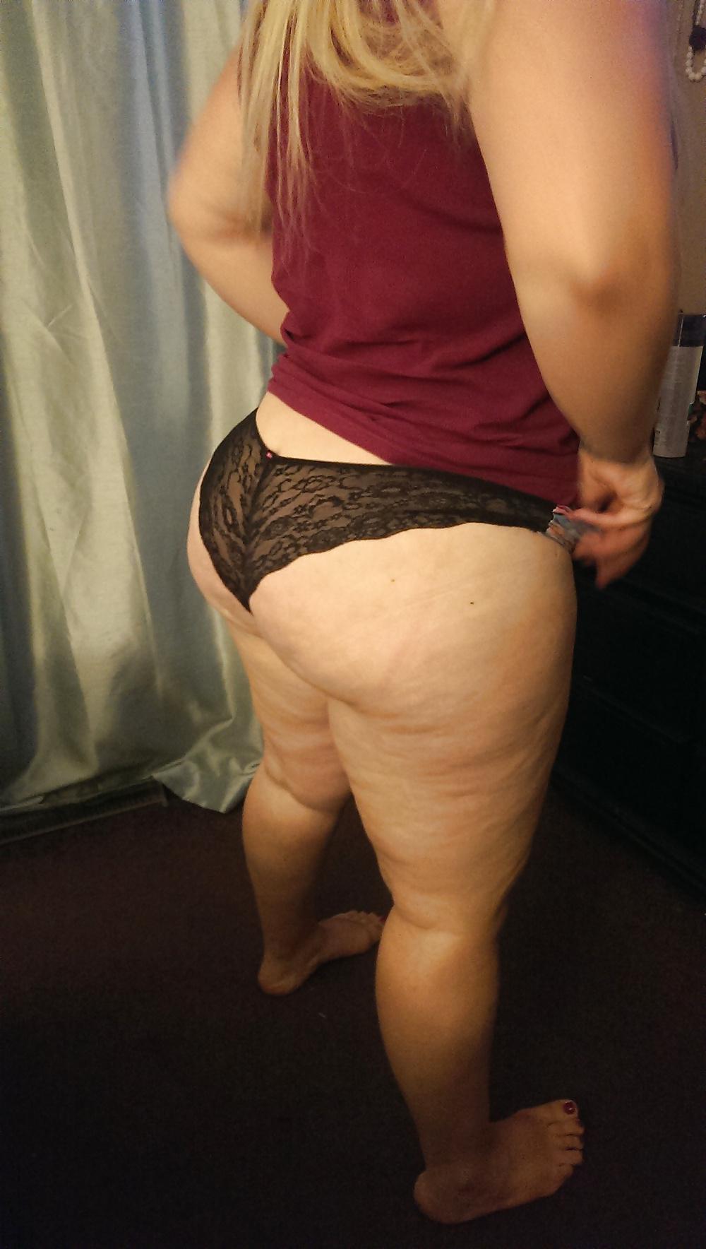 13P Pawg in new thong