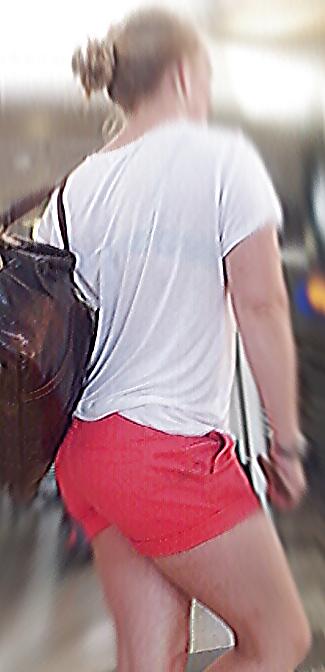 25P Hidden Cam - Asses