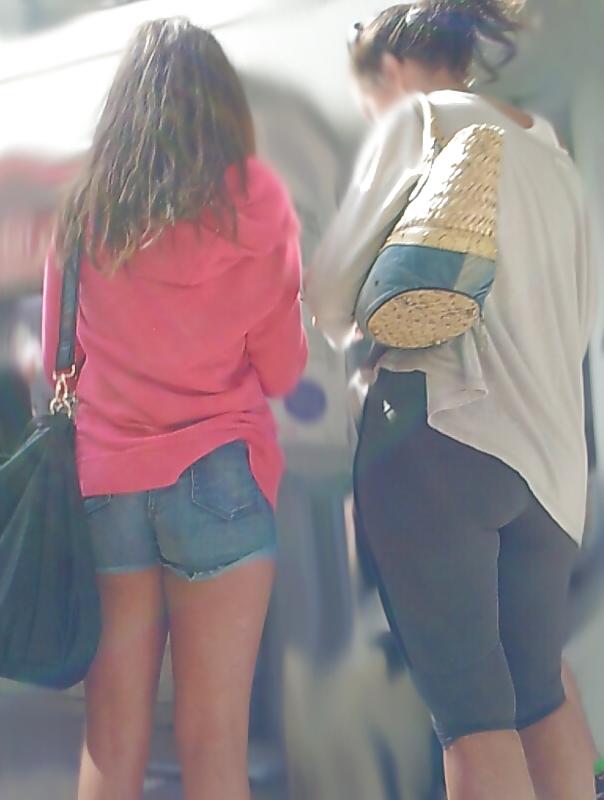 25P Hidden Cam - Asses