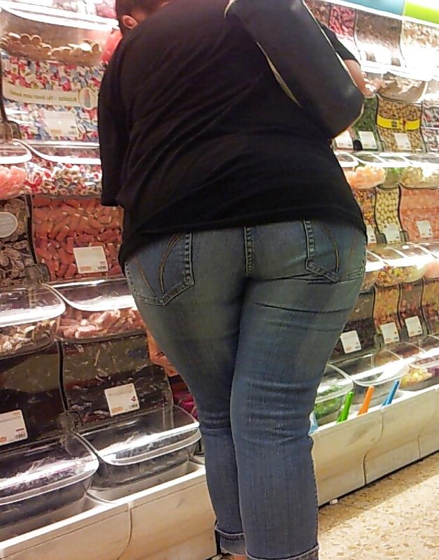 25P Hidden Cam - Asses
